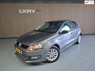 Volkswagen Polo 1.2 Style | Airco | Carplay | Stoelverwarming | Camera |