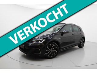 Volkswagen Golf 1.4 TSI PHEV GTE PANO VIRTUAL ACC CAMERA