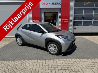 Toyota Aygo 1.0 VVT-i S-CVT Play