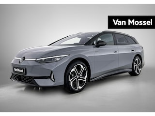 Volkswagen ID.7 Tourer GTX Limited Edition 86 kWh 340 PK 4Motion | Apple Carplay | 360 Camera | Head-up display | Stoelverwarming | Navigatie | Achterklep elektrisch | IQ Lights | Memory stoelen | Android Auto | Dodehoeksensoren | Stuurverwarming | Harman Kardon geluidssysteem | 20" Lichtmetalen velgen |
