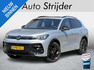 Volkswagen Tiguan 1.5 eHybrid R-Line Edition 272PK | Black Style | Panoramadak | Trekhaak