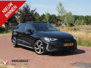 Audi A3 Sportback 35 TFSI S edition | Panoramadak | Bang & Olufsen | Trekhaak | Apple Carplay | Parkeersensoren |