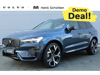 Volvo XC60 T6 AutomaatPlug-in hybrid AWD Plus Black Edition | 22 inch 5-Dubbel Spaaks Glossy Black / Diamond Cut Velgen | Luxe Lederen Bekleding | Extra Getint Glas Achterportieren En Bagageruimte | Grafisch Head-up Display | Elektrisch Glazen Panorama-Dak | Visual Park Assist Met Front "Fisheye" View | Electronic Climate Controle | Verwarmende Voorstoelen + Stuurwiel | Verwarmbare Buitenste Zitplaatsen Tweede Zitrij |