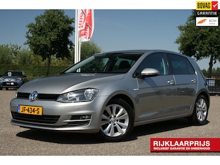 Volkswagen Golf 1.0 TSI Business Edition Connected