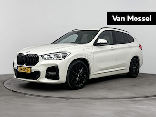 BMW X1 xDrive25e eDrive Edition 221PK | Automaat | Head-Up Display | Adaptieve Cruise Control | Navigatie | Stoelverwarming | Afneembare Trekhaak