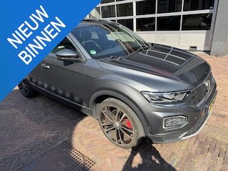 Volkswagen T-Roc 2.0 TSI 4Motion Sport Panorama Camera Virtual