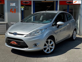 Ford Fiesta 1.25 Titanium Clima Cruise LM NL-Geleverd Dealer Onderhouden