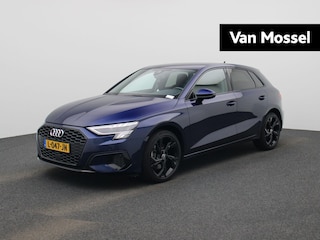 Audi A3 Sportback 30 TFSI Business edition | Apple Carplay / Android Auto | Virtual Cockpit | Keyless | Privacy Glass | Lichtmetalen Velgen |