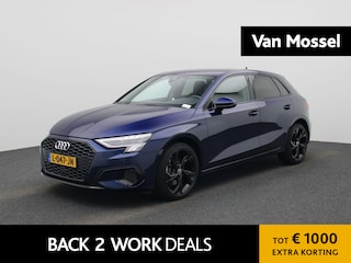 Audi A3 Sportback 30 TFSI Business edition | Apple Carplay / Android Auto | Virtual Cockpit | Keyless | Privacy Glass | Lichtmetalen Velgen |