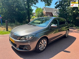 Peugeot 308 1.2 PureTech Blue Lease Premium Avantage / Navi / Pano / Camera / Airco / pdc