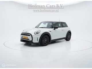 Mini Cooper 3-Deurs 1.5 Business Edition | NAP | Nederlandse Auto | Navigatie | Cruise Control | 136 PK | 2021