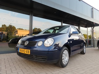 Volkswagen Polo 1.4-16V Turijn Airco Cruise 5 Deurs 2006