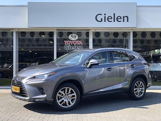Lexus NX 300h AWD Business Line | Trekhaak, Facelift, Leer, Navigatie, Adaptive cruise control, Stoelverwarming, CarPlay, 1500KG Trekgewicht
