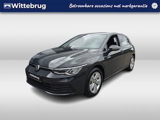 Volkswagen Golf 1.0 eTSI Life Trekhaak / App-Connect / Stoelverwarming / Park Distance Control