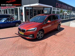 BMW 2-serie Tourer 218i High Executive | trekhaak | Full opties | automaat |