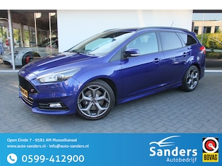 Ford Focus Wagon 2.0 ST-2 / RECARDO/ All-season/ Xenon/ 250PK/ Stoel+stuurverwarming/ Clima