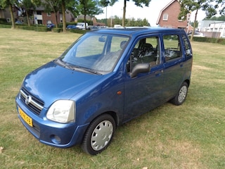 Opel Agila met nieuwe a p k