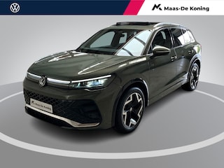 Volkswagen Tiguan 1.5eTSI/150PK R-Line · Panoramadak · Trekhaak · 360°Camera + Parkeersensoren · Garantie t/m 06-01-2030 of 100000km.