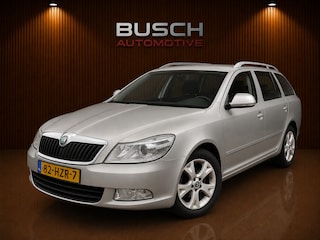 Skoda Octavia Combi 1.8 TSI Elegance AUTOMAAT DSG | TREKHAAK