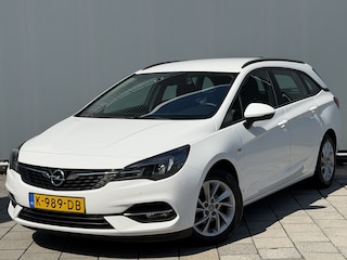 Opel Astra Sports Tourer BWJ 2020 | 1.2T 111PK EXECUTIVE TREKHAAK | CLIMA | NAVI | CARPLAY | SPORTSTOELEN | PDC 2X | CAMERA A |