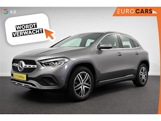 Mercedes-Benz GLA 200 Progressive Automaat Navigatie Climate control Cruise Control LED Elektrische Achterklep Lichtmetalen Velgen Camera