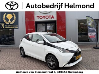 Toyota Aygo 1.0 VVT-i x-play automaat