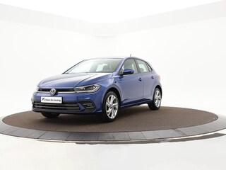 Volkswagen Polo 1.0 TSI 95pk DSG Style · Camera · Dodehoeksensor · Stoelverwarming · ACC · 17"Velgen · Parkeer assistent · Apple/Android Car Play ·