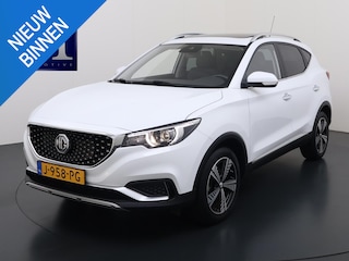 MG ZS EV Luxury 45 kWh AUTOMAAT | PANORAMA DAK | SOH 95%| LEDER | CAMARA | NET ONDERHOUD GEHAD BIJ MG, RIJKLAAR! |