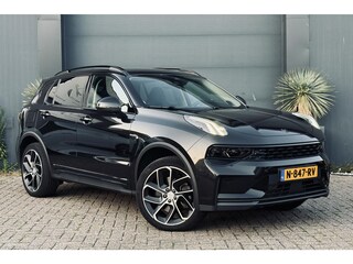Lynk & Co 01 1.5 Pano/Navi/Camera/BlackStyle