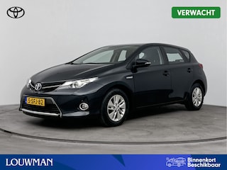 Toyota Auris 1.8 Hybrid Aspiration | Navigatie | Climate Control | Parkeercamera |