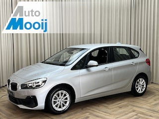 BMW 2-serie Tourer 218i Executive Edition *LEDER* Keyless / Camera / Elektrische kofferklep / Navigatie / PDC / 17"LMV