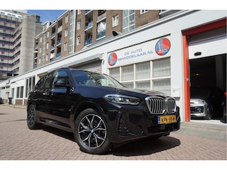BMW X3 xDrive30e High Executive M-SPORT | Trekhaak | Panoramadak | Adaptive + Lane | BTW auto | Apple Carplay |