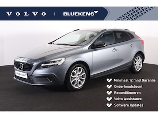 Volvo V40 T3 PolarPlus Luxury - Panoramadak - Harman/Kardon audio - Parkeercamera achter - Parkeersensoren voor & achter - Volvo On Call - Cruise Control - Standkachel - 17' LMV