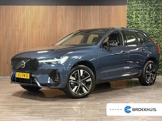 Volvo XC60 T6 AWD Recharge Plus Dark | MY26 Facelift | Schuifdak | Trekhaak | 360° Camera | | Head-Up Display | Harman Kardon | All Season banden | Adaptieve Cruise Control | Stoelverwarming voor+achter | Stuurwielverwarming | Pilot Assist | BLIS Dode Hoek Detectie | 19 Inch | Elektrische voorstoelen geheugen | Quilted Nordico bekleding | Zitting verlenging voorstoelen | Google Infotainment | Keyless Drive | Parkeersensoren voor+achter | Elektrisch bedienbare achterklep | DAB Radio | Apple Carplay/Android Auto | Draadloos telefoon opladen | Volvo On Call met mobiele App functie | Denim Blue Metallic |