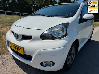 Toyota Aygo 1.0-12V Dynamic Navigator AUTOMAAT|airco|navigatie