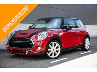 Mini Mini 2.0 3-Deurs | HUD | Camera | Harman/Kardon | Leer | Keyless