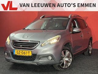 Peugeot 2008 1.2 PureTech Féline | Nieuw Binnen! | Trekhaak | Pano | Clima