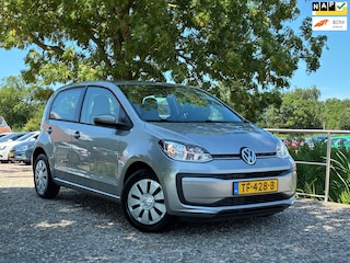 Volkswagen Up 1.0 BMT move up! | 5-Deurs + Airco nu € 5.450,-!!!