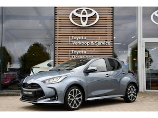 Toyota Yaris 1.5 Hybrid 115 Dynamic Limited automaat 116pk | Comfort pakket | Parkeersensoren vóór & achter | Voorstoelen verwarmd |