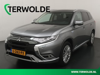 Mitsubishi Outlander 2.4 PHEV Intense+ | Trekhaak | Schuif-/kanteldak |