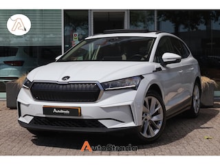 Skoda Enyaq Iv 60 180pk SoH 92% | Trekhaak | Pano | Camera | LED | Navigatie | Cruise | Climate | Carplay | Stoelverwarming