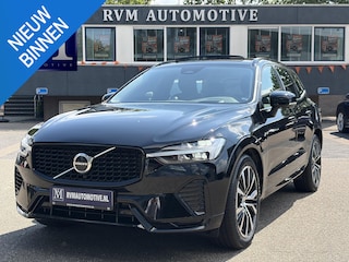 Volvo XC60 2.0 T8 Plug-in hybrid AWD Ultra Dark 12 MND. BOVAG GARANTIE | PANORAMA DAK | ACHTERUITRIJ CAMERA | BOWERS & WILKINS | MEM. SEATS | STOEL+STUUR VERWARMING |