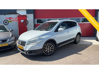 Suzuki S-Cross SX4 1.6 High Executive AUTOMAAT / TREKHAAK / PANORAMADAK / CAMERA / KEYLESS / LEDER / STOELVERW / XENON / NAVI / CLIMA / PDC / NL-AUTO