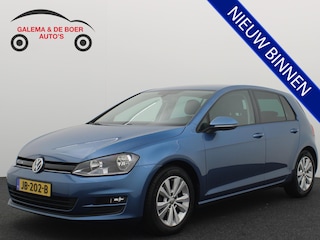 Volkswagen Golf 1.0 TSI Business Edition Connected TREKHAAK / CAMERA / NAVI / CLIMA / PDC / BLUETOOTH / CRUISE / NL-AUTO
