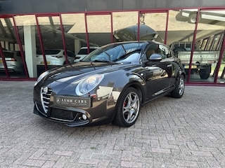Alfa Romeo Mito 0.9 TwinAir Junior | Leder | Cruise | Navi | Airco | PDC |