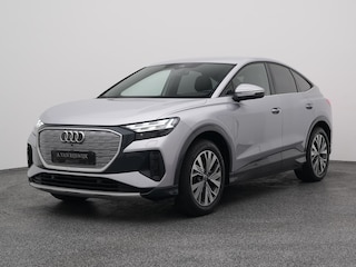 Audi Q4 35 Advanced edition 55 kWh | CAMERA | NAVI | STOELVERWARMING