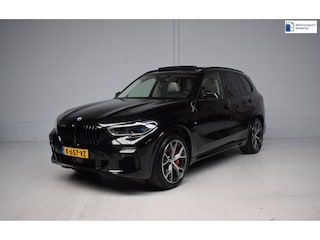 BMW X5 XDrive45e M-SPORT PANORAMADAK / BOWERS & WILKINS / SOH 88% / 360CAMERA / TREKHAAK / SOFTCLOSE / 21INCH