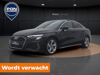 Audi A3 Limousine 30 TFSI S edition | Navigatie | Stoelverwarming | Carplay | 17" | S-line |
