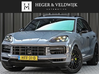 Porsche Cayenne 3.0 E-Hybrid | Panoramadak | Achterasbesturing | 18 Wegs Memory Seats | 360 Camera | Soft Close | Ambiente Verlichting | Stuurverwarming |
