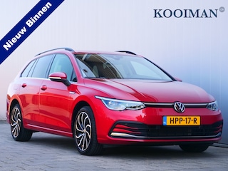 Volkswagen Golf 1.5 eTSI Style 150 Pk Automaat Navi / DAB / Apple Carplay / Trekhaak